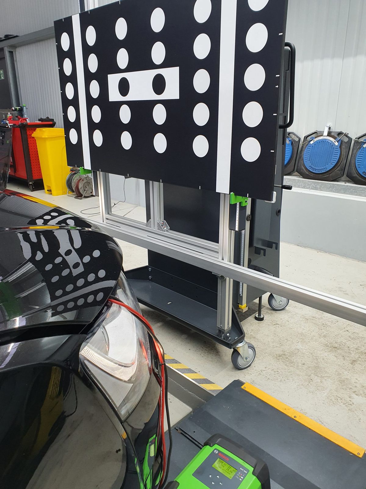 Einblick in die Werkstatt Carworx in Bergtheim, Foto 7